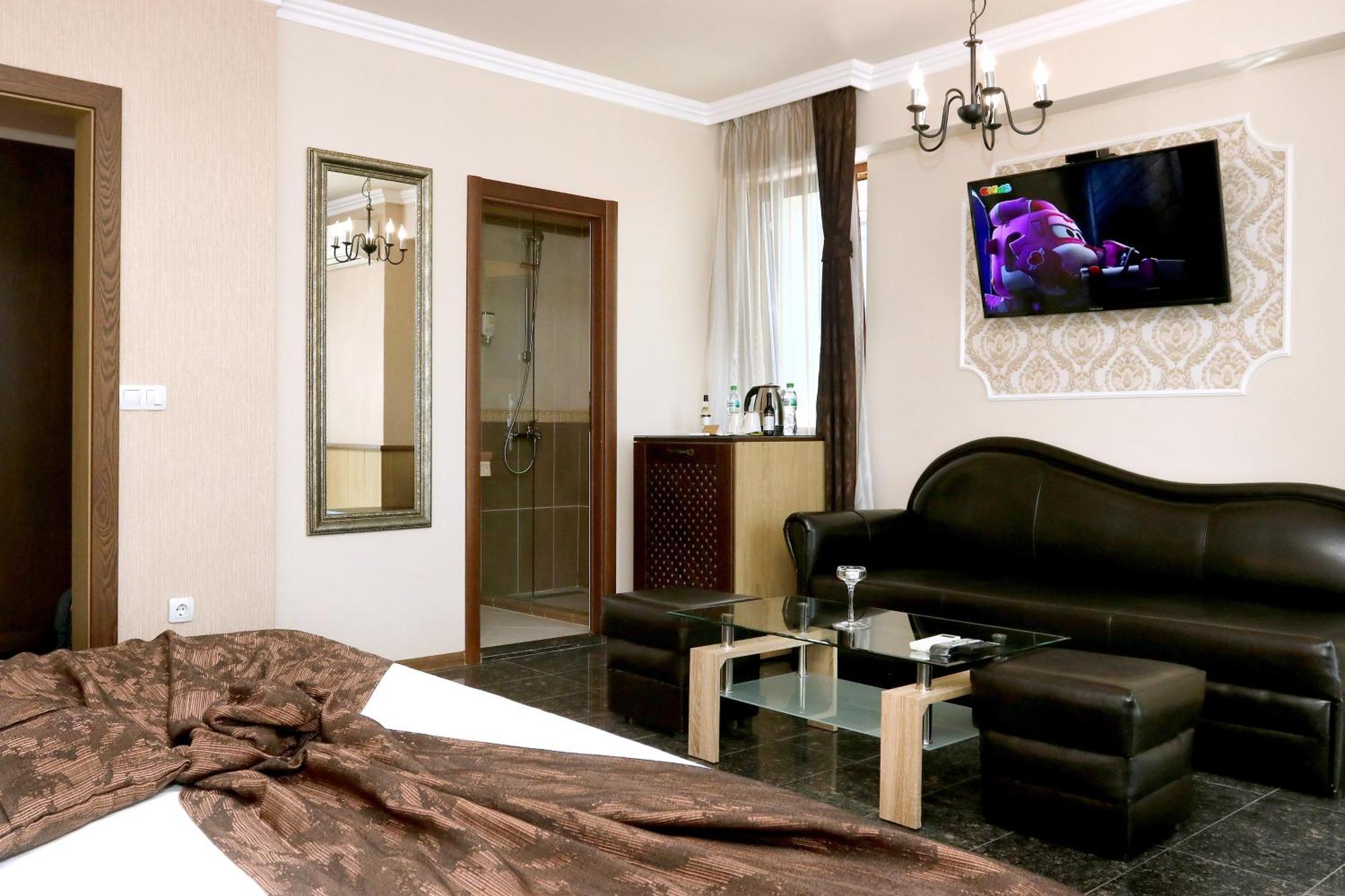 Apartemen Mon Ami In Studentski Grad Area *