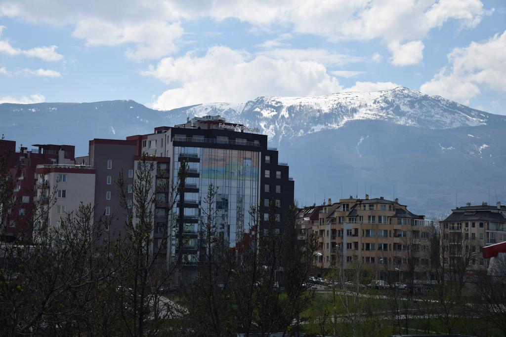 Appartamento Mon Ami In Studentski Grad Area Sofia